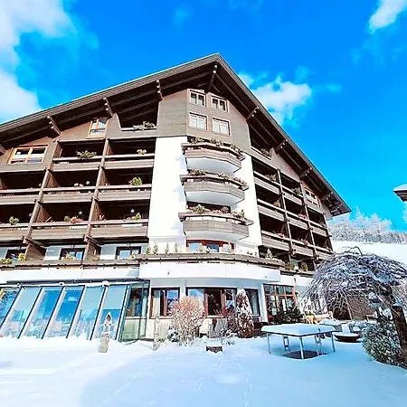 Alpenlandhof Hotel 3*