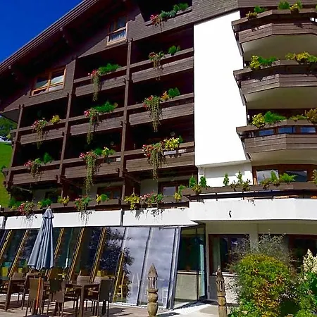 Alpenlandhof Hotel 3*