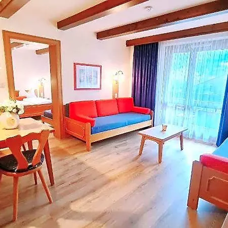 Alpenlandhof Hotel 3*
