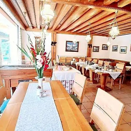 Hotel Alpenlandhof 3*